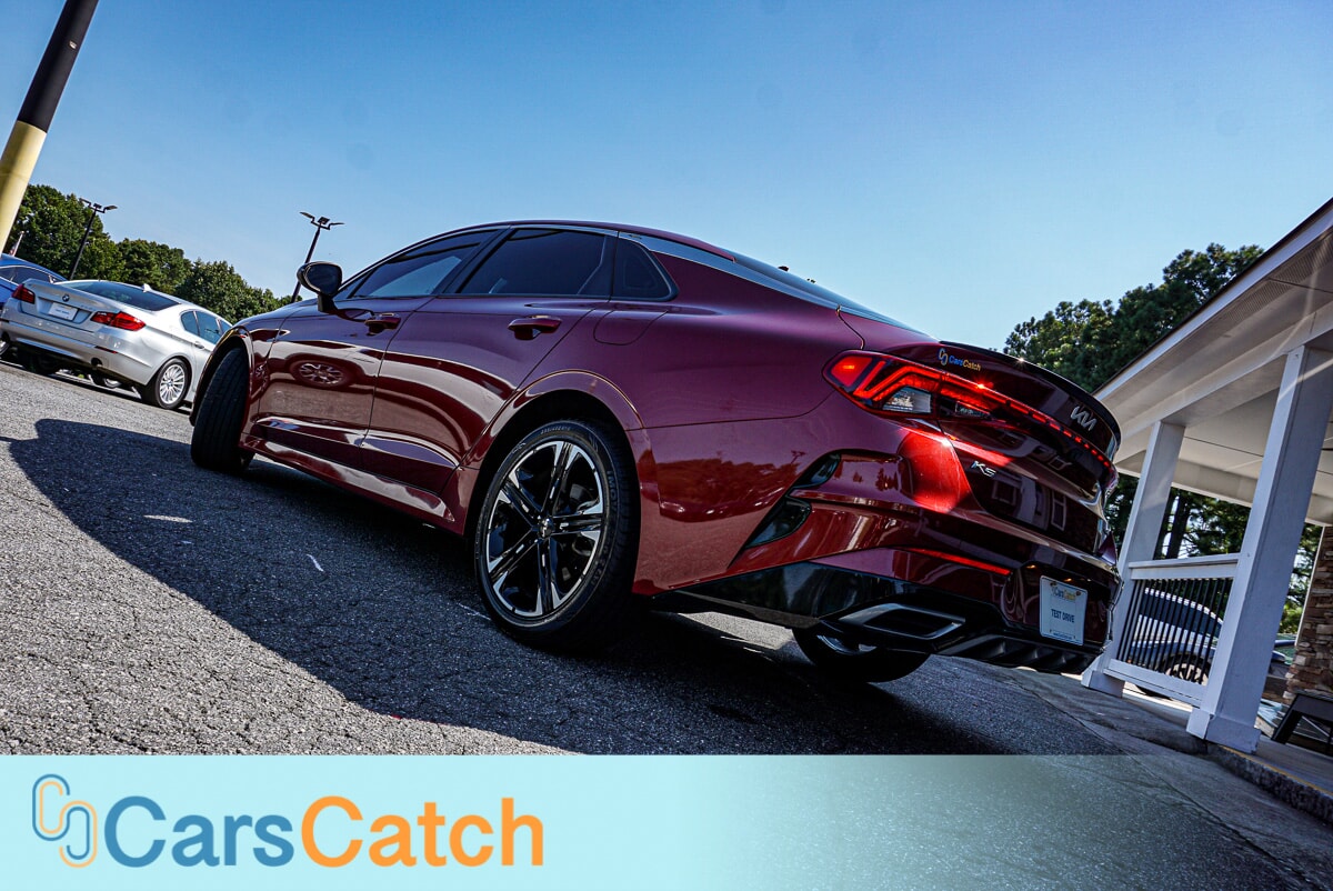 CARSCATCH - Used vehicle - SEDAN KIA K5 2022