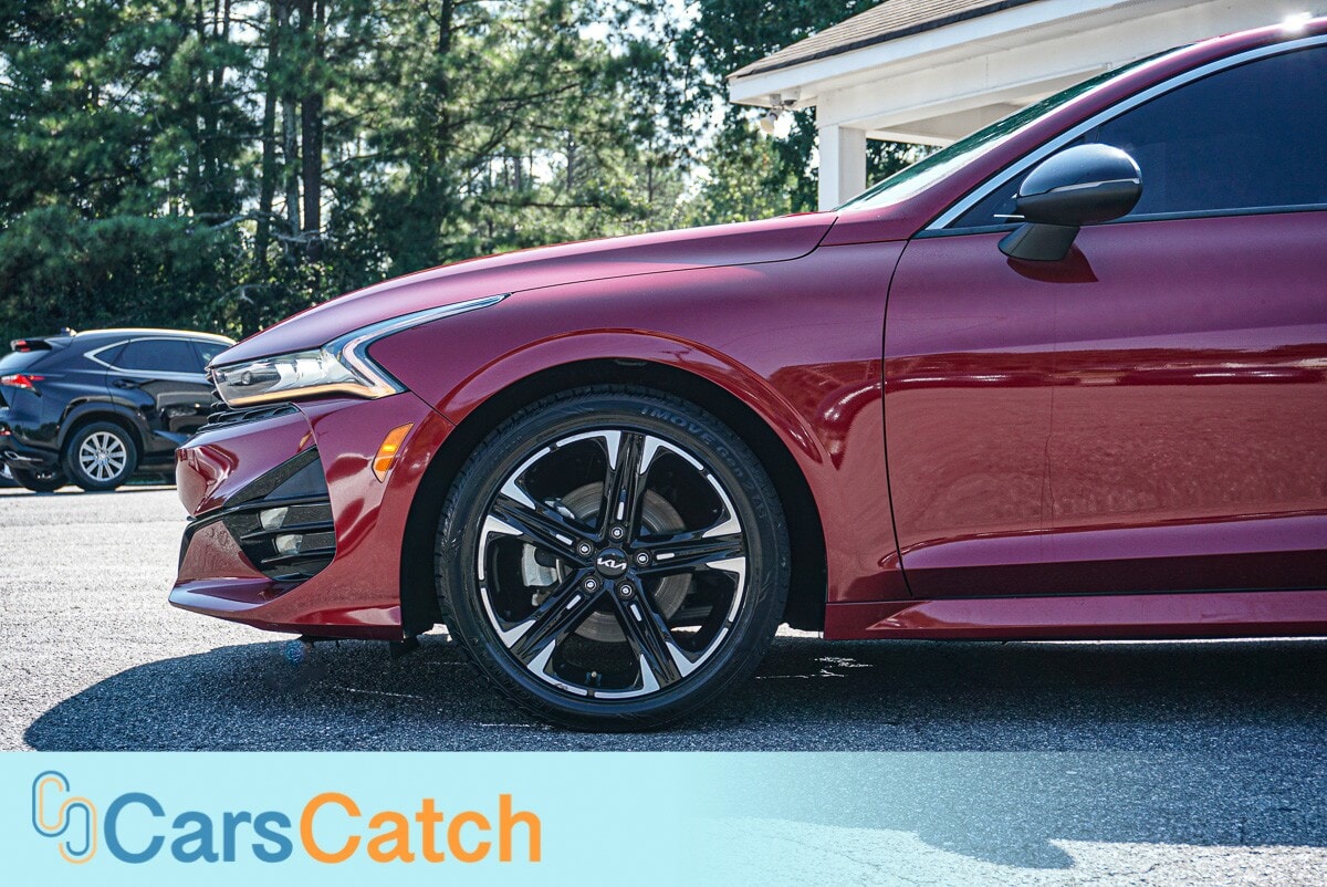 CARSCATCH - Used vehicle - SEDAN KIA K5 2022