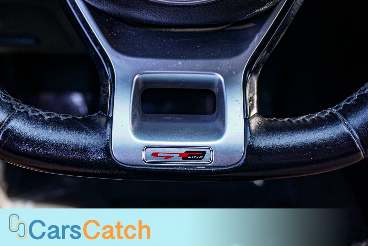CARSCATCH - Used vehicle - SEDAN KIA K5 2022