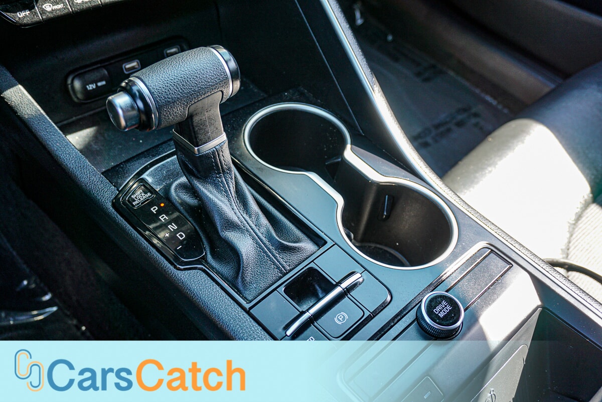 CARSCATCH - Used vehicle - SEDAN KIA K5 2022