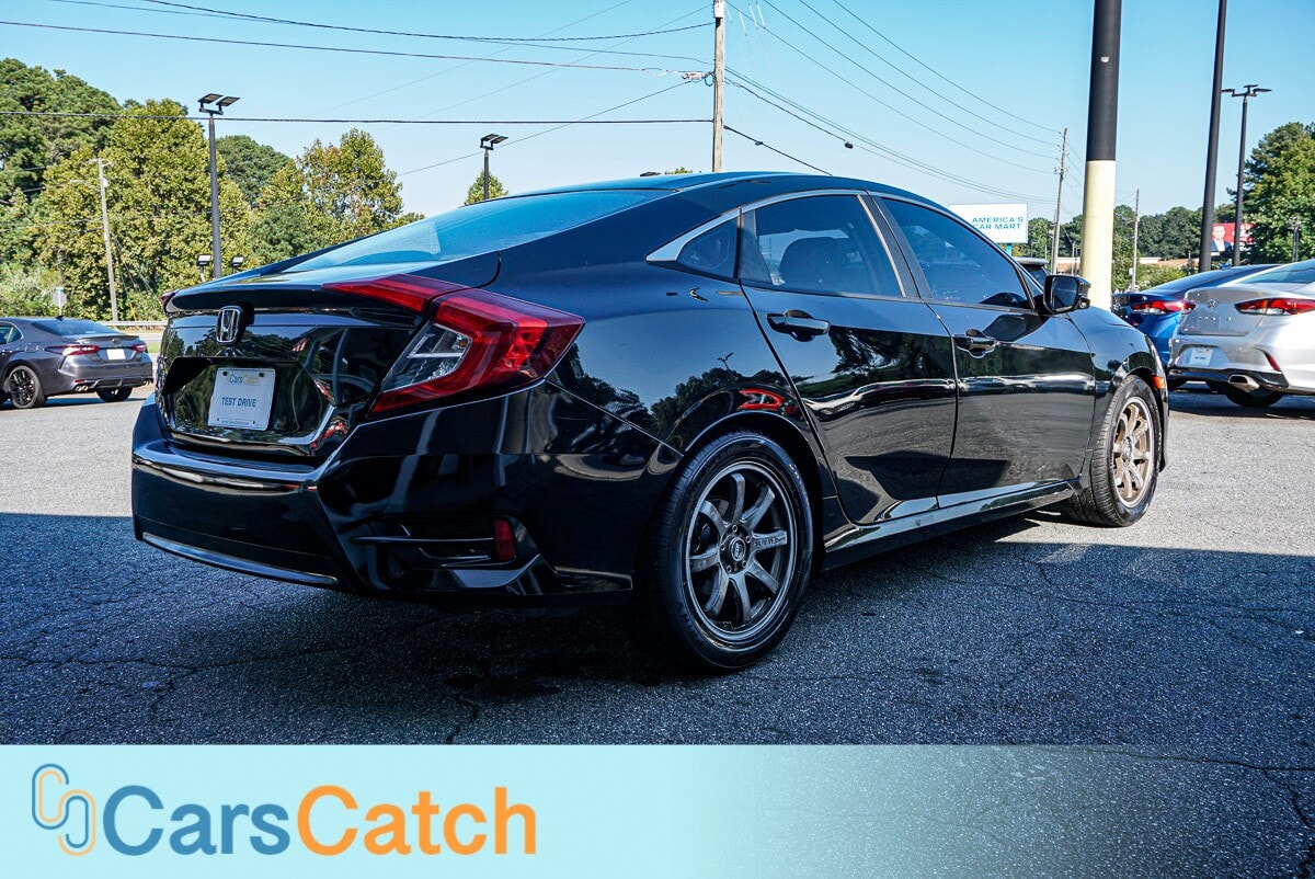 CARSCATCH - Used vehicle - SEDAN HONDA CIVIC 2016