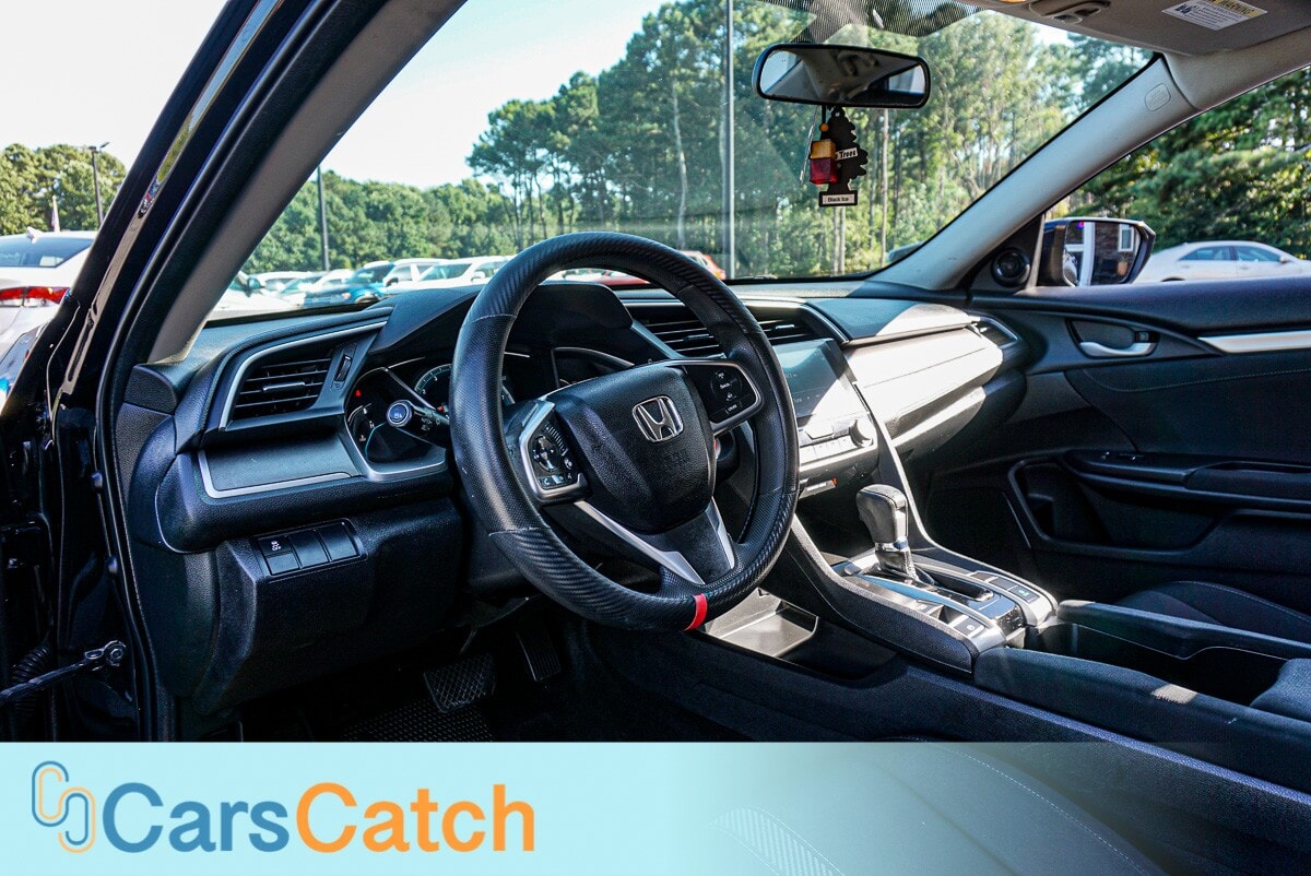 CARSCATCH - Used vehicle - SEDAN HONDA CIVIC 2016