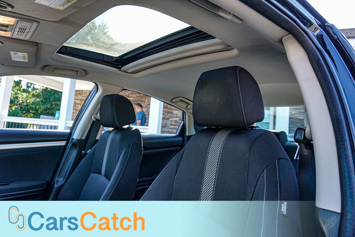 CARSCATCH - Used vehicle - SEDAN HONDA CIVIC 2016