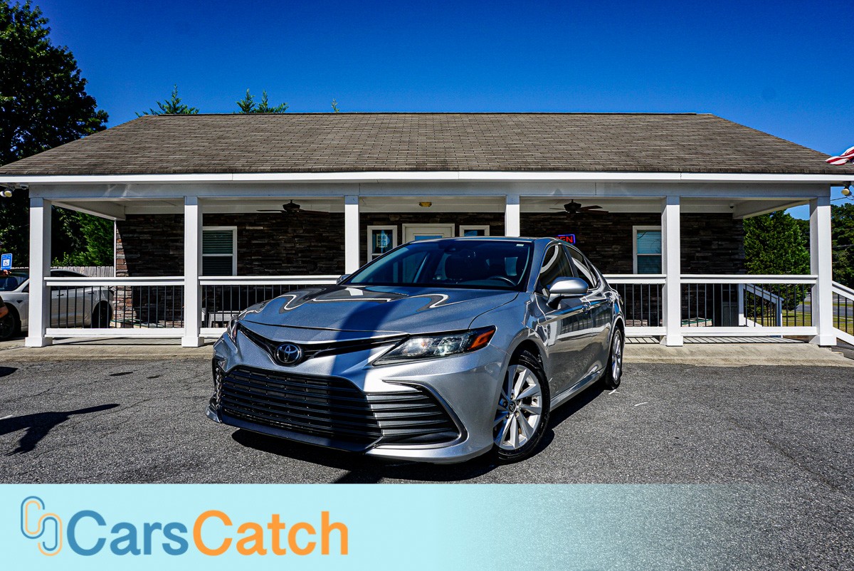CARSCATCH - Used vehicle - SEDAN TOYOTA CAMRY 2024
