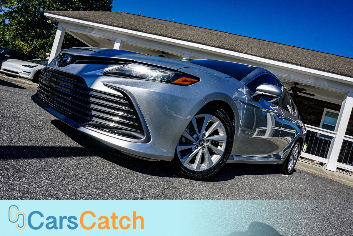 CARSCATCH - Used vehicle - SEDAN TOYOTA CAMRY 2024