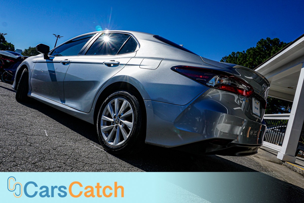 CARSCATCH - Used vehicle - SEDAN TOYOTA CAMRY 2024