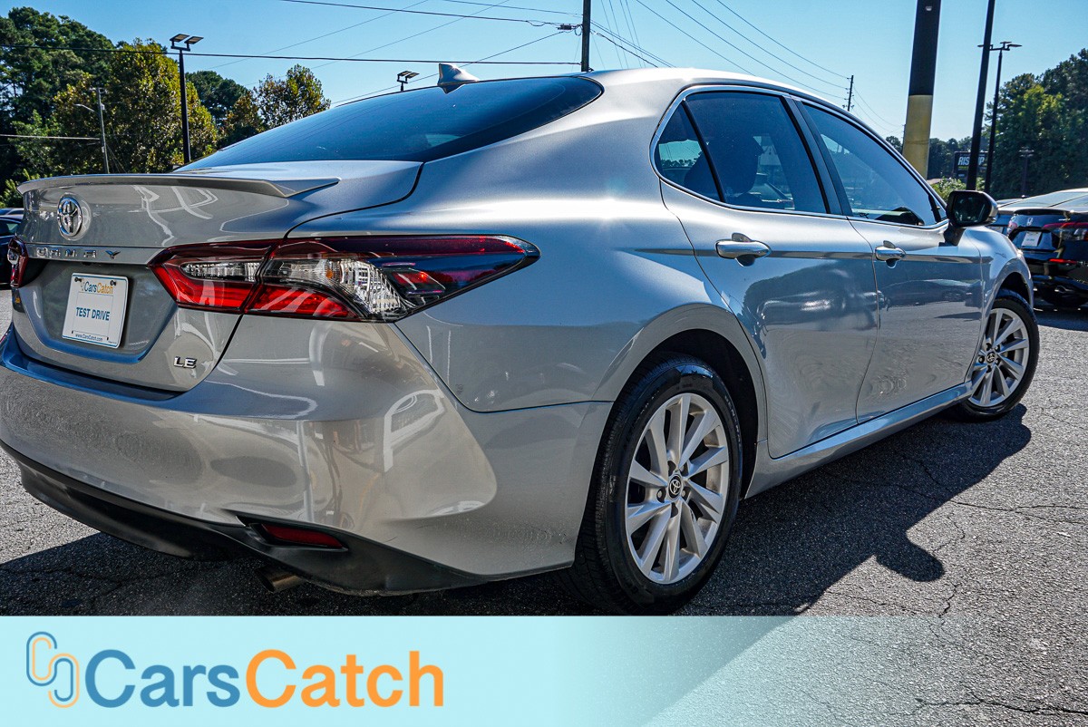 CARSCATCH - Used vehicle - SEDAN TOYOTA CAMRY 2024