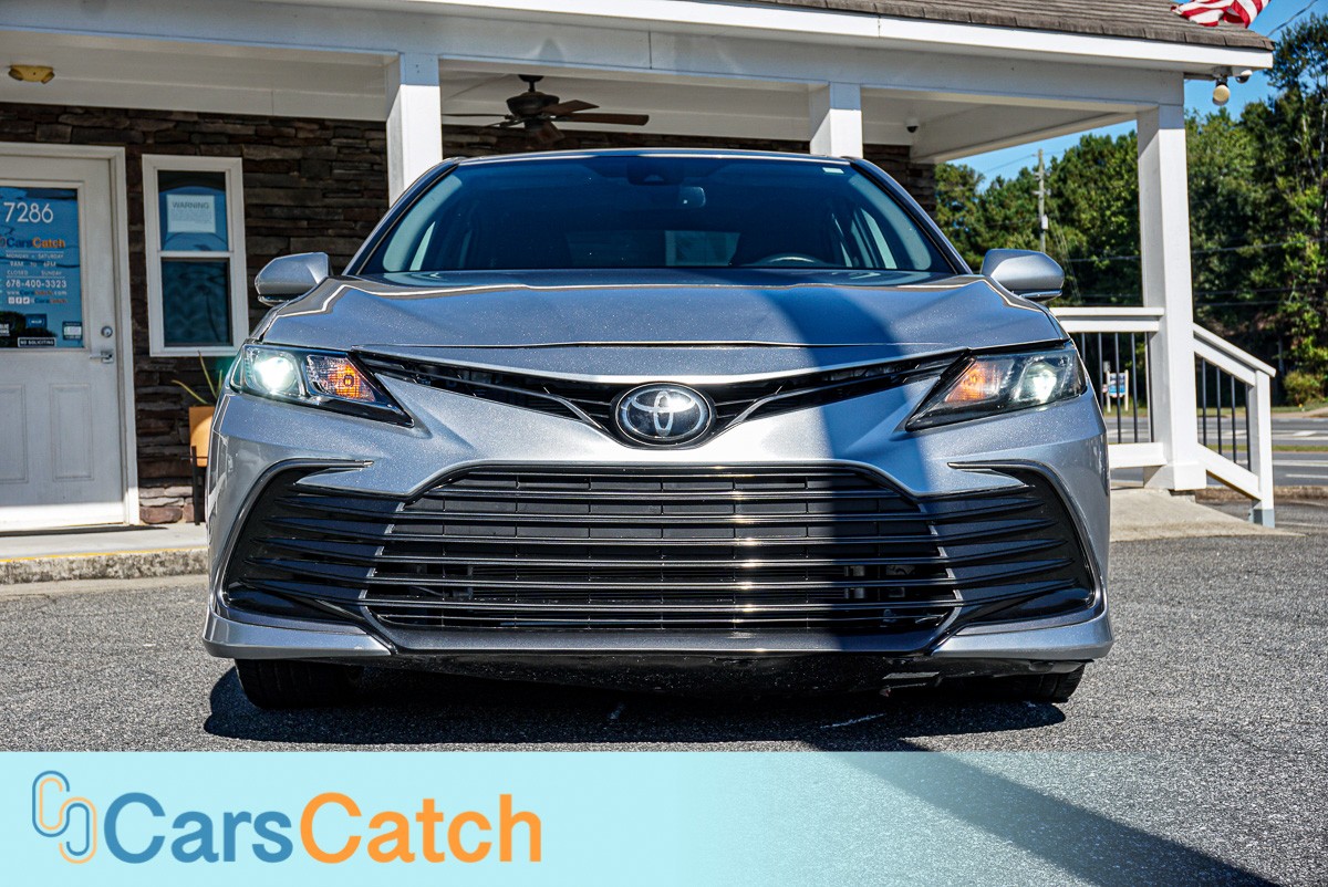 CARSCATCH - Used vehicle - SEDAN TOYOTA CAMRY 2024