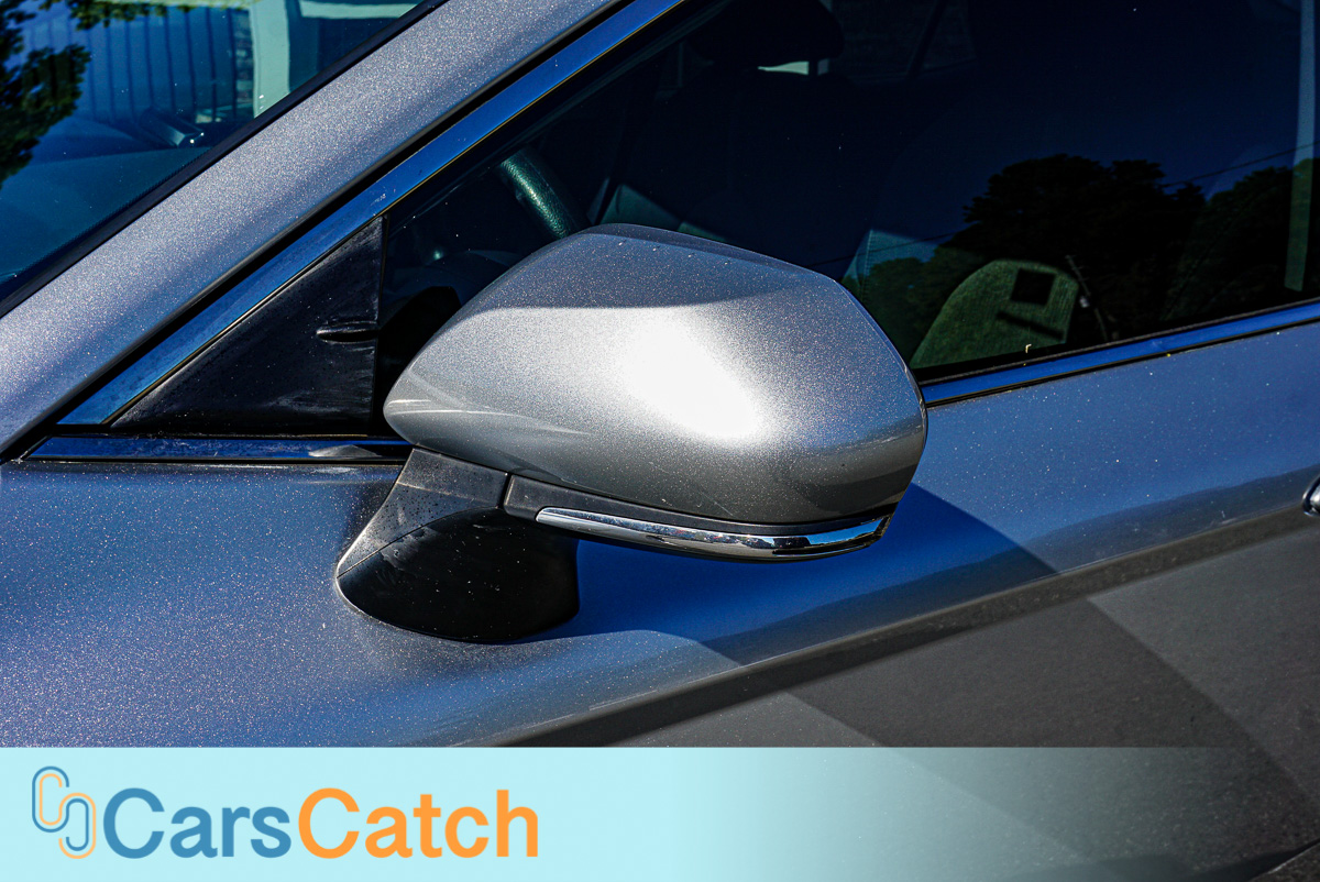 CARSCATCH - Used vehicle - SEDAN TOYOTA CAMRY 2024