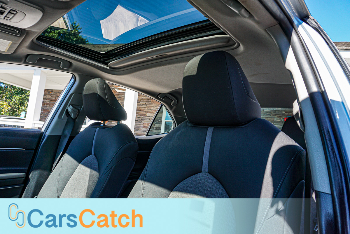 CARSCATCH - Used vehicle - SEDAN TOYOTA CAMRY 2024