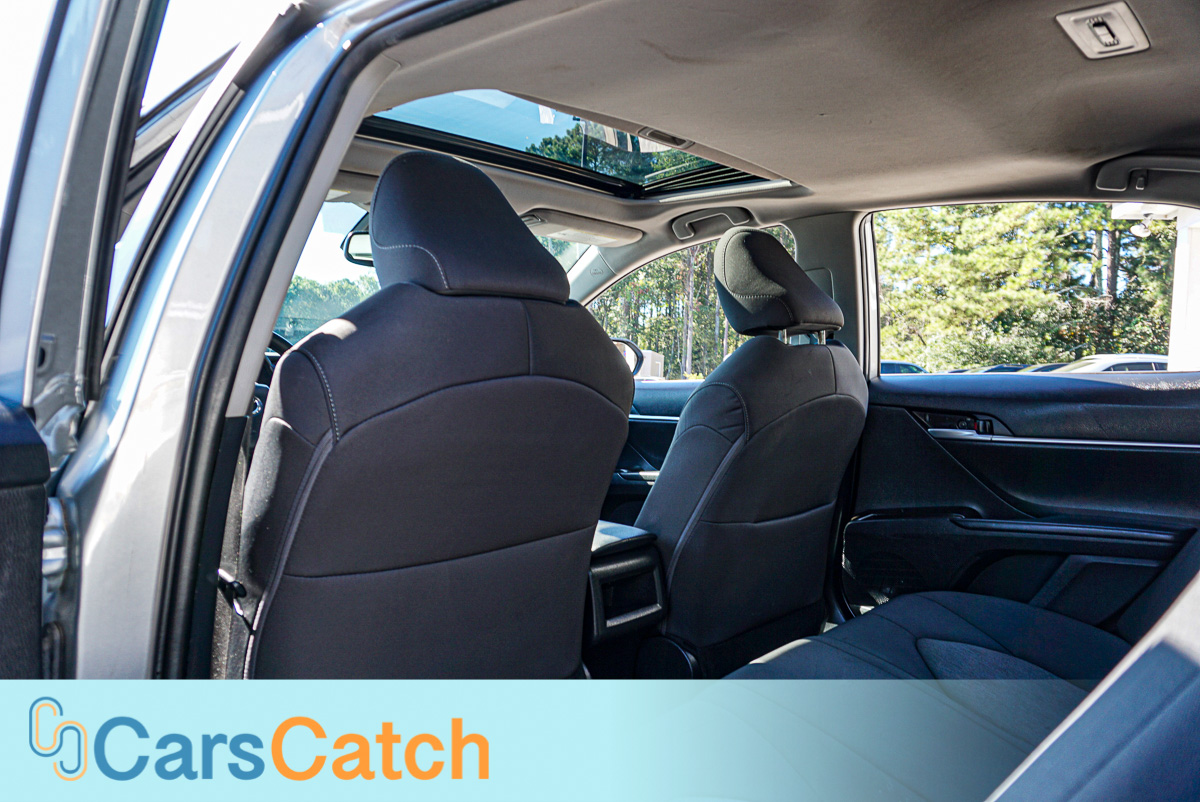 CARSCATCH - Used vehicle - SEDAN TOYOTA CAMRY 2024