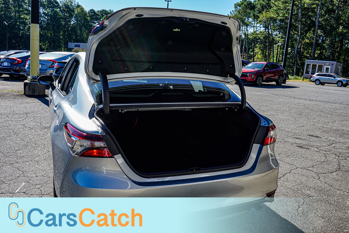 CARSCATCH - Used vehicle - SEDAN TOYOTA CAMRY 2024
