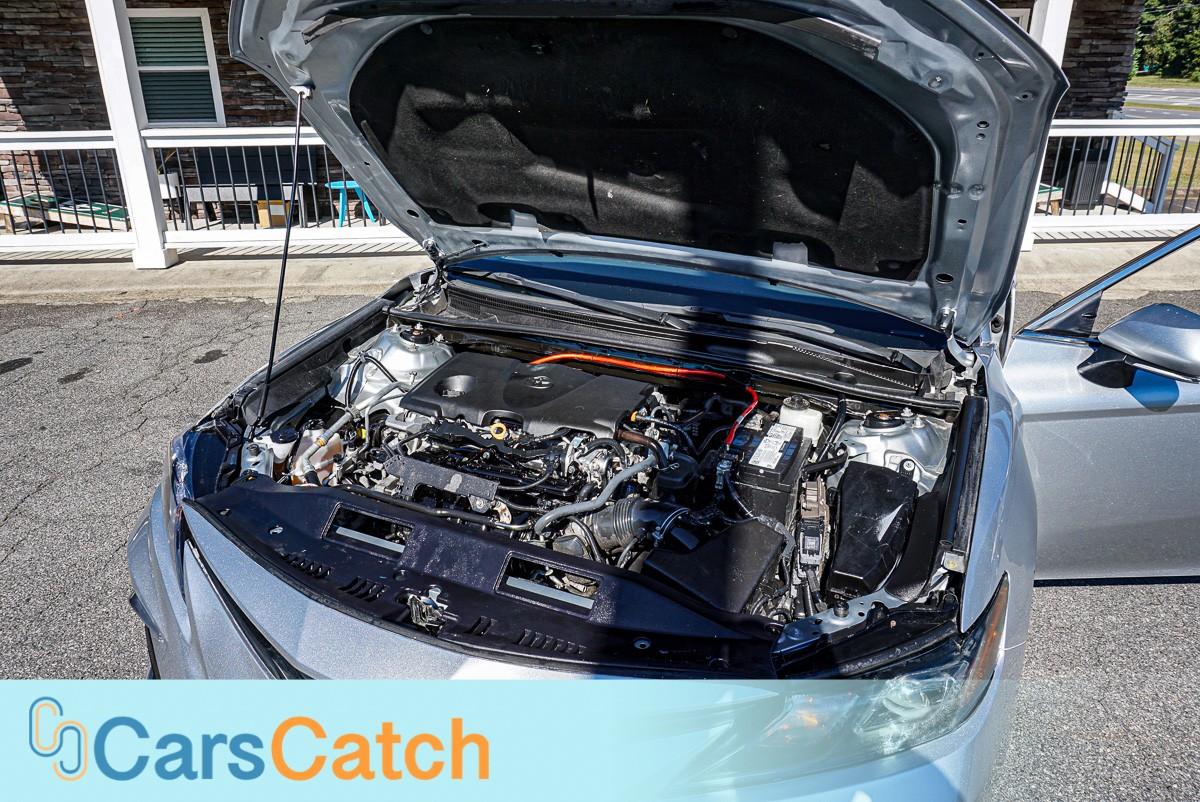 CARSCATCH - Used vehicle - SEDAN TOYOTA CAMRY 2024