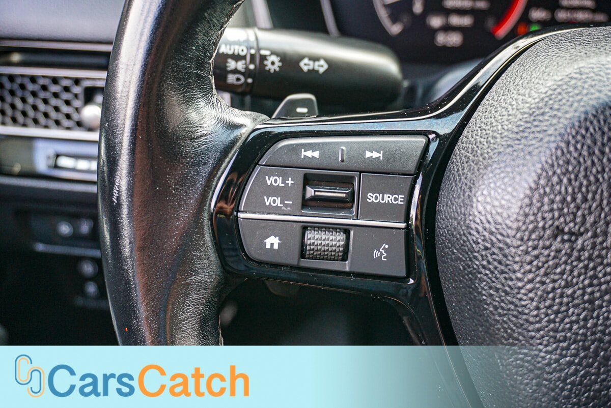 CARSCATCH - Used vehicle - SEDAN HONDA CIVIC 2022