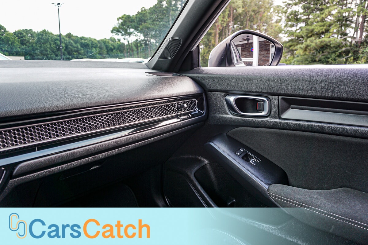 CARSCATCH - Used vehicle - SEDAN HONDA CIVIC 2022