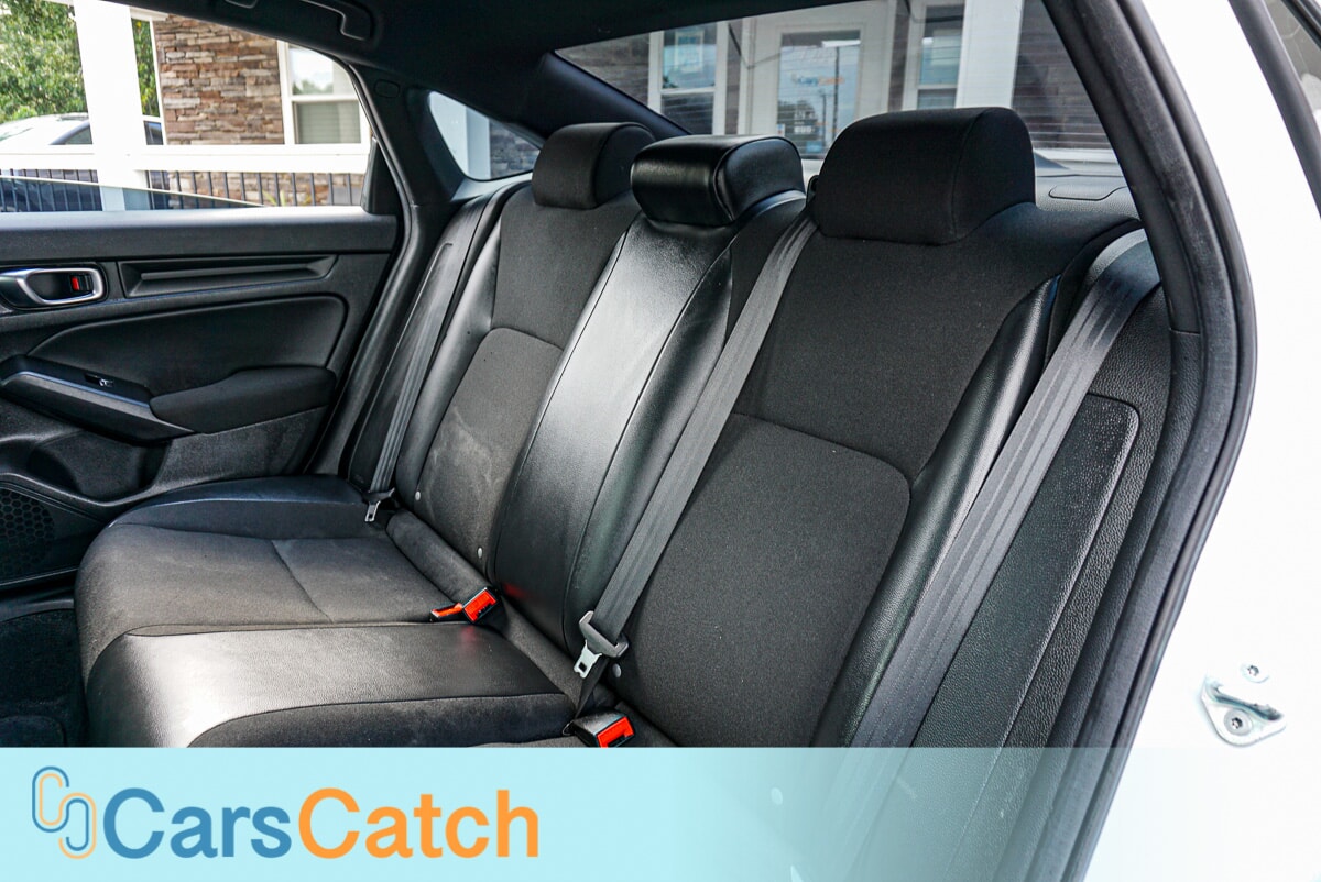 CARSCATCH - Used vehicle - SEDAN HONDA CIVIC 2022