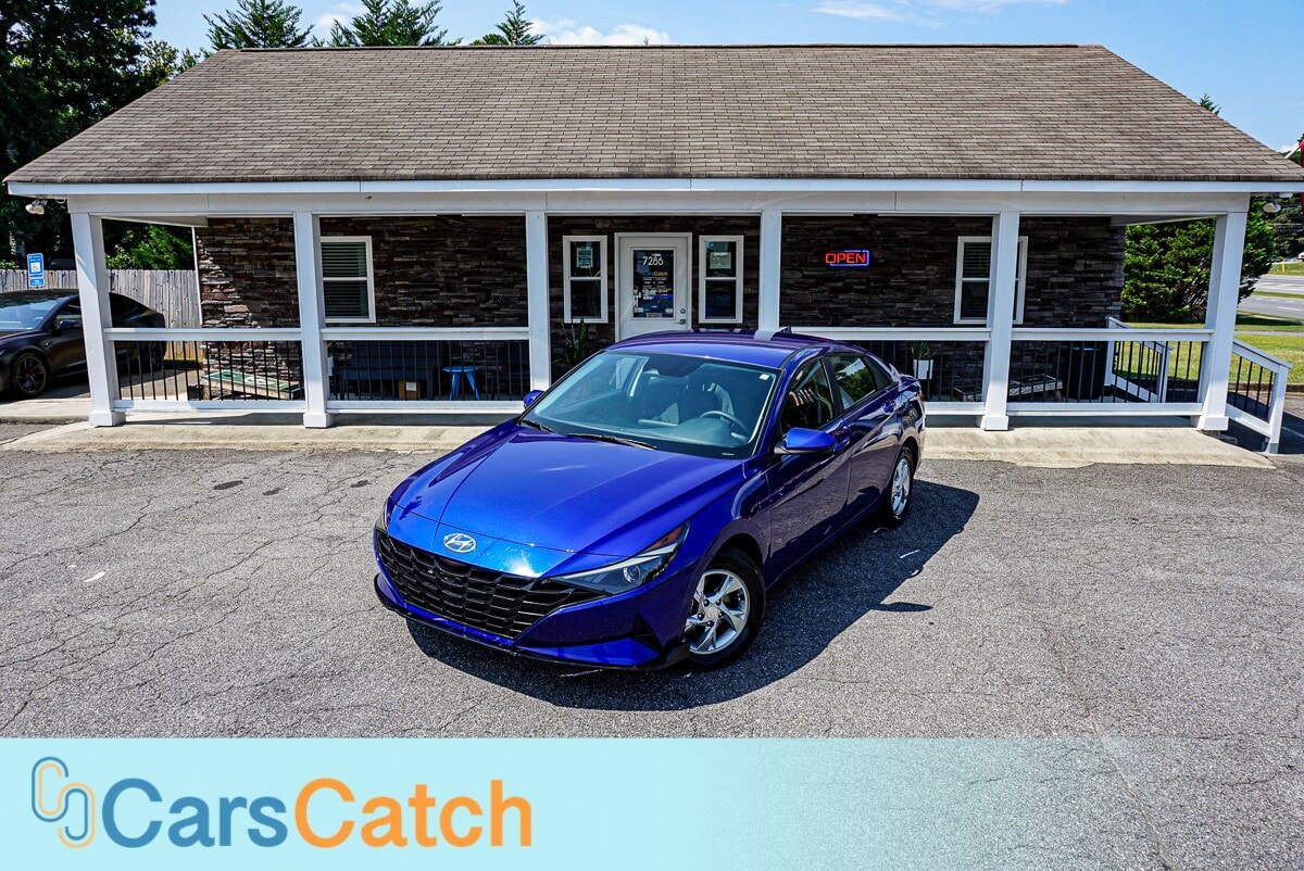CARSCATCH - Used vehicle - SEDAN HYUNDAI ELANTRA 2023