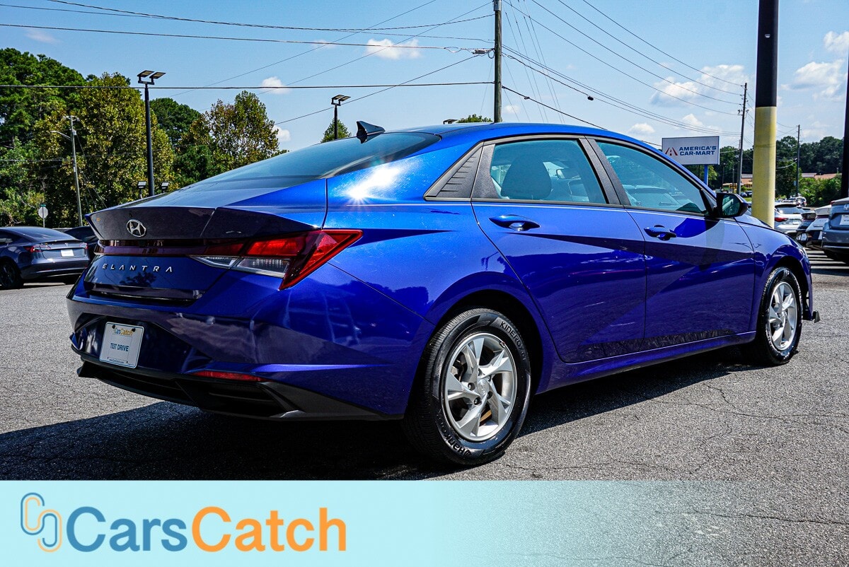 CARSCATCH - Used vehicle - SEDAN HYUNDAI ELANTRA 2023