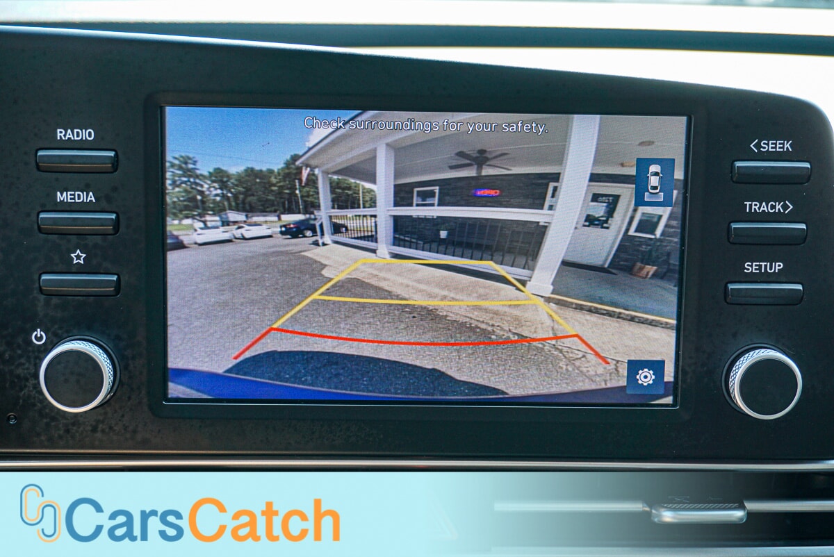 CARSCATCH - Used vehicle - SEDAN HYUNDAI ELANTRA 2023
