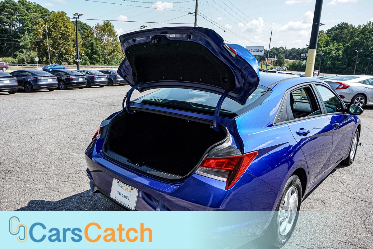 CARSCATCH - Used vehicle - SEDAN HYUNDAI ELANTRA 2023
