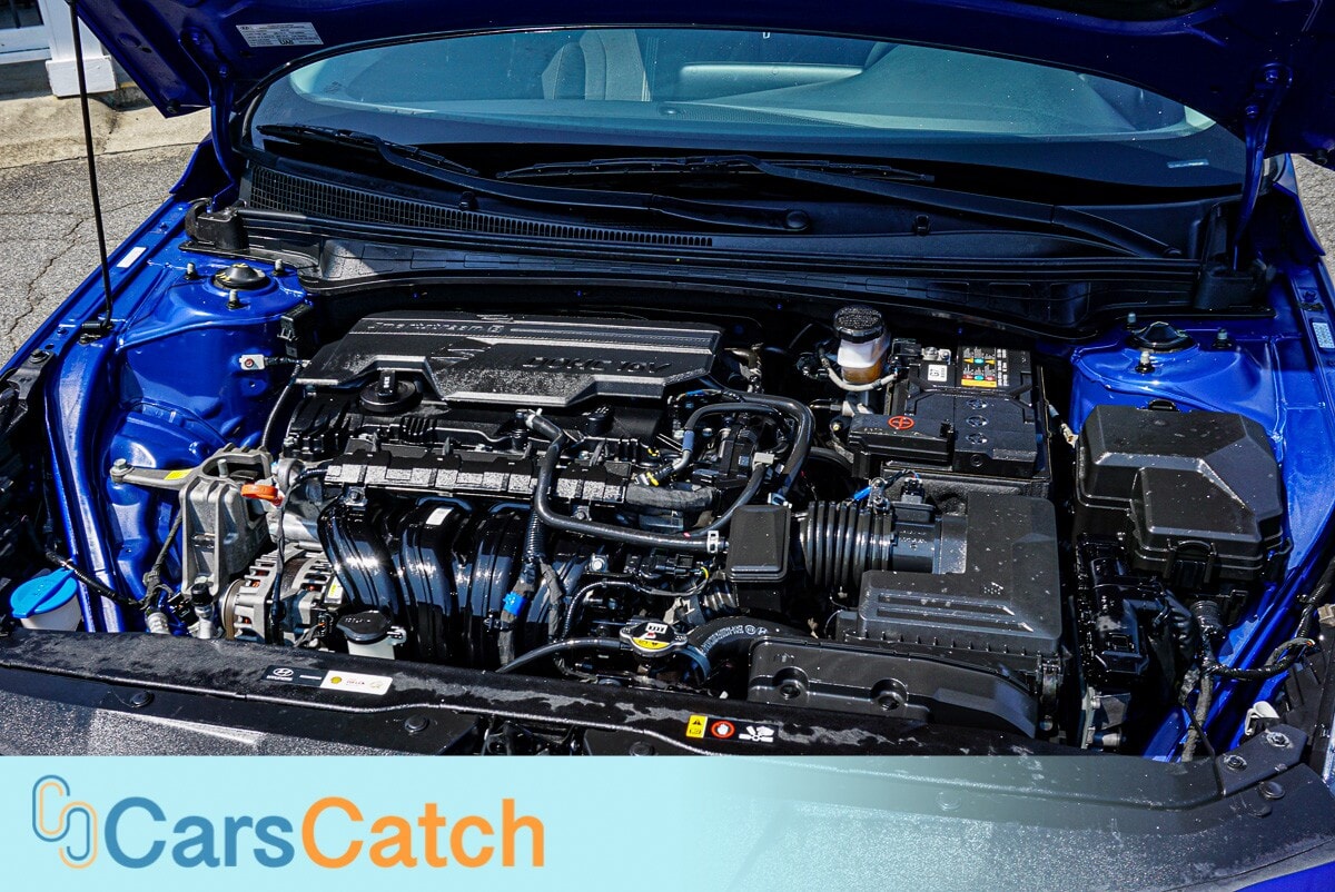 CARSCATCH - Used vehicle - SEDAN HYUNDAI ELANTRA 2023