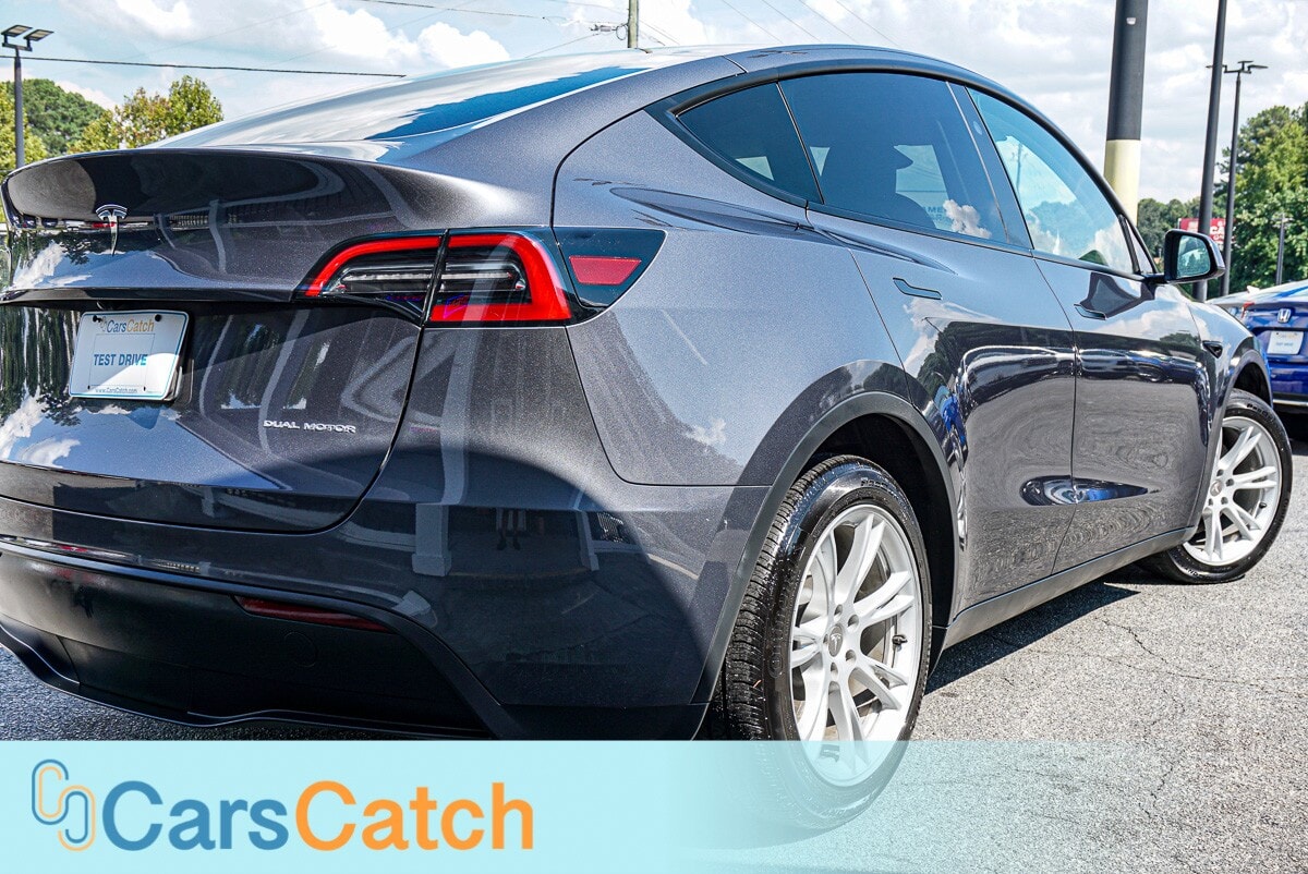 CARSCATCH - Used vehicle - SUV TESLA MODEL Y 2023