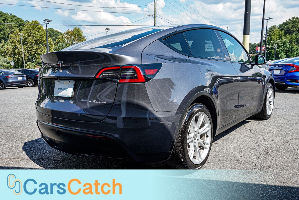 CARSCATCH - Used vehicle - SUV TESLA MODEL Y 2023