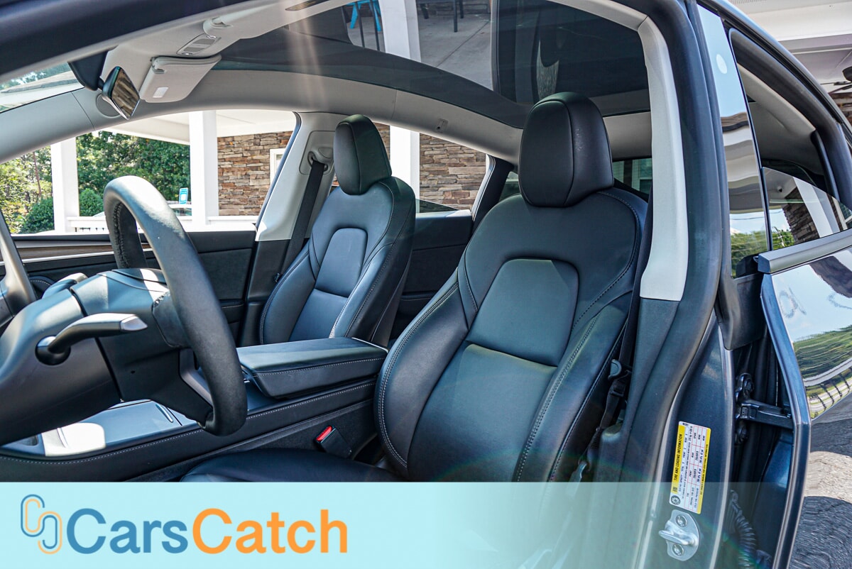 CARSCATCH - Used vehicle - SUV TESLA MODEL Y 2023