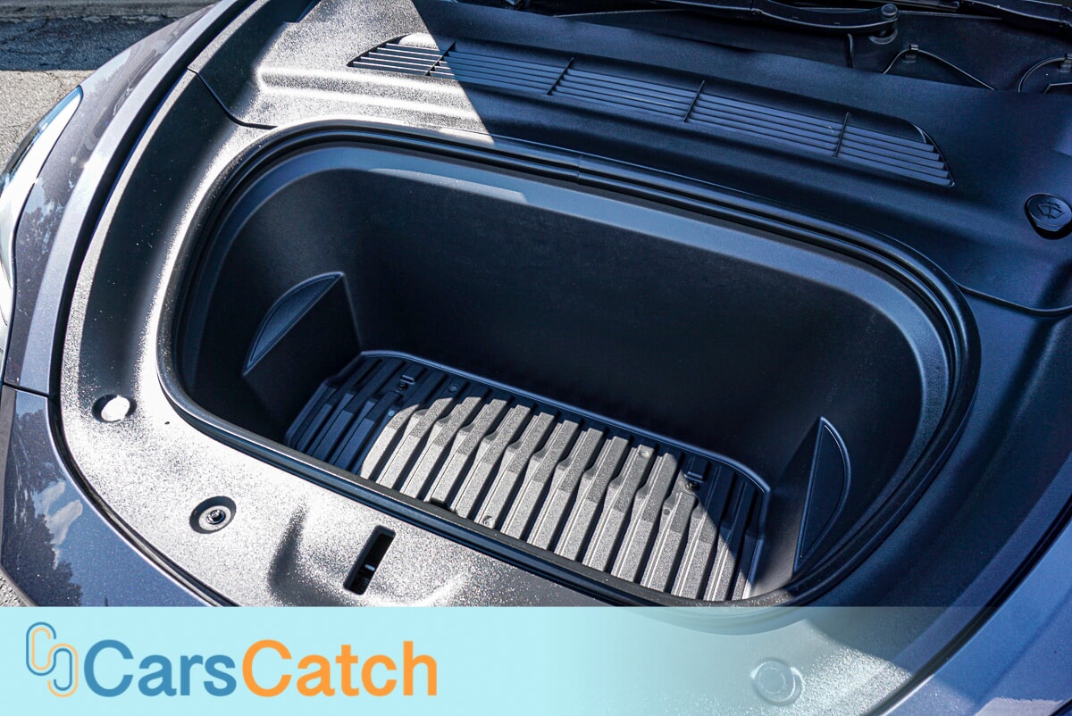 CARSCATCH - Used vehicle - SUV TESLA MODEL Y 2023