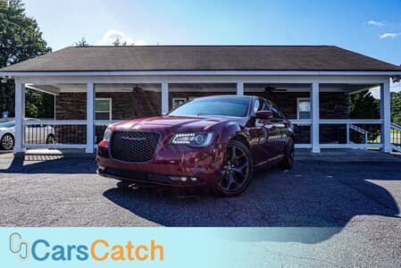CARSCATCH  - Used CHRYSLER 300 2021 WOODSTOCK 300S