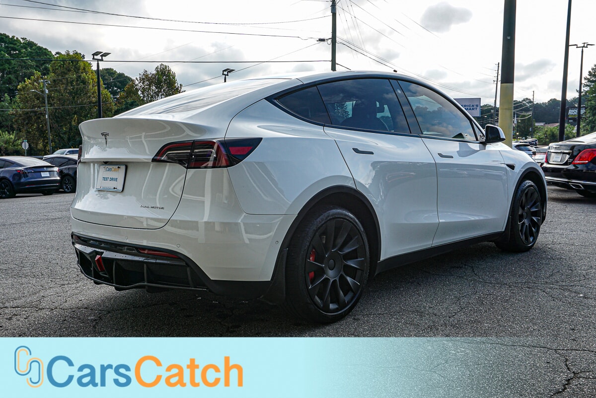 CARSCATCH - Used vehicle - SUV TESLA MODEL Y 2021
