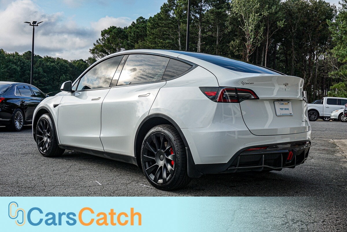CARSCATCH - Used vehicle - SUV TESLA MODEL Y 2021