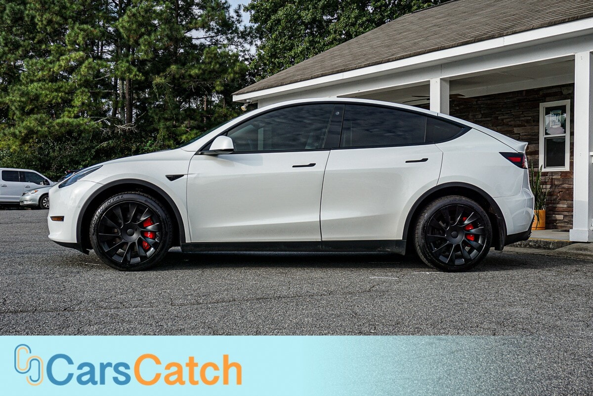 CARSCATCH - Used vehicle - SUV TESLA MODEL Y 2021