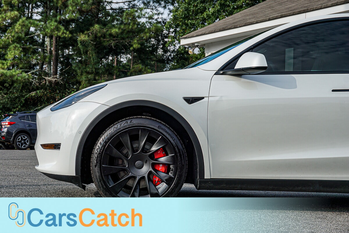 CARSCATCH - Used vehicle - SUV TESLA MODEL Y 2021
