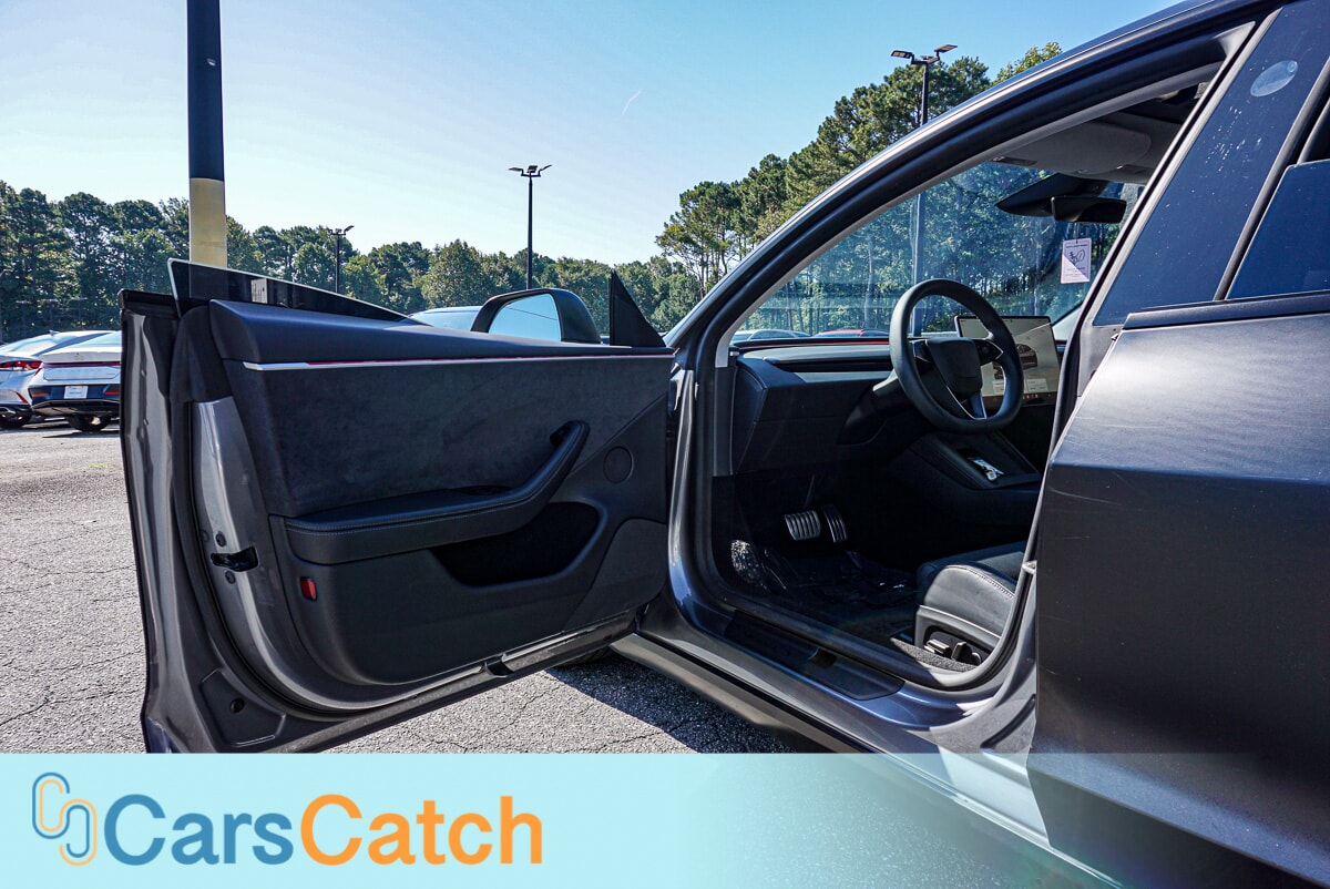 CARSCATCH - Used vehicle - SEDAN TESLA MODEL 3 2024