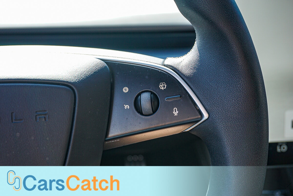 CARSCATCH - Used vehicle - SEDAN TESLA MODEL 3 2024