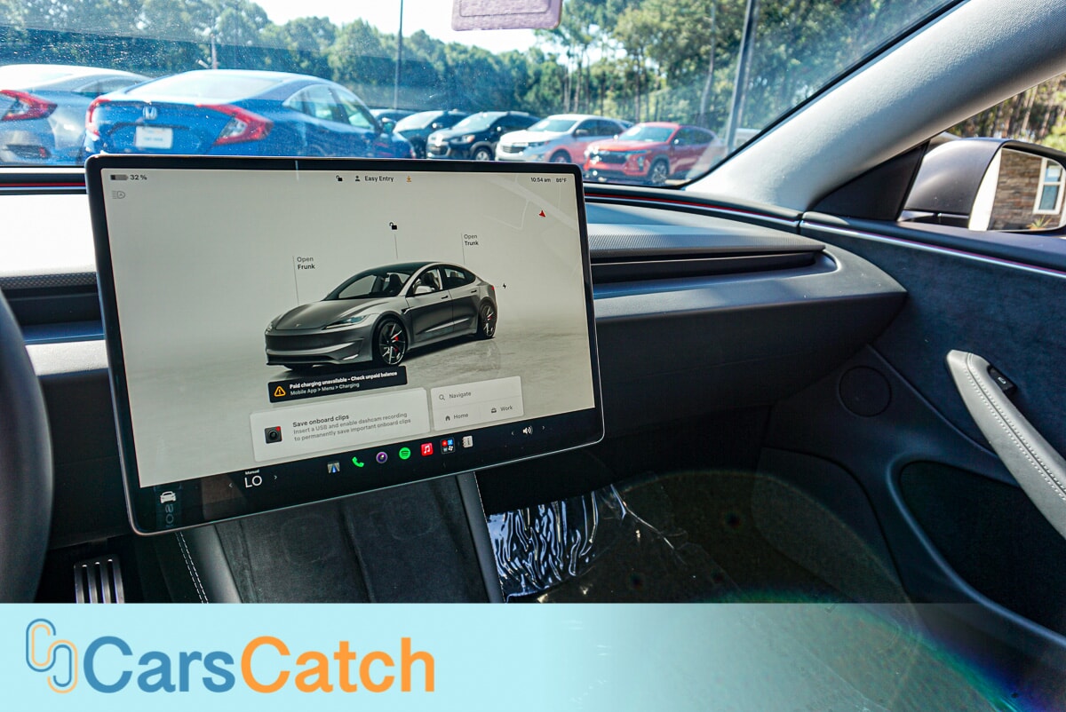 CARSCATCH - Used vehicle - SEDAN TESLA MODEL 3 2024