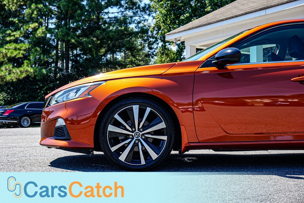 CARSCATCH - Used vehicle - SEDAN NISSAN ALTIMA 2019