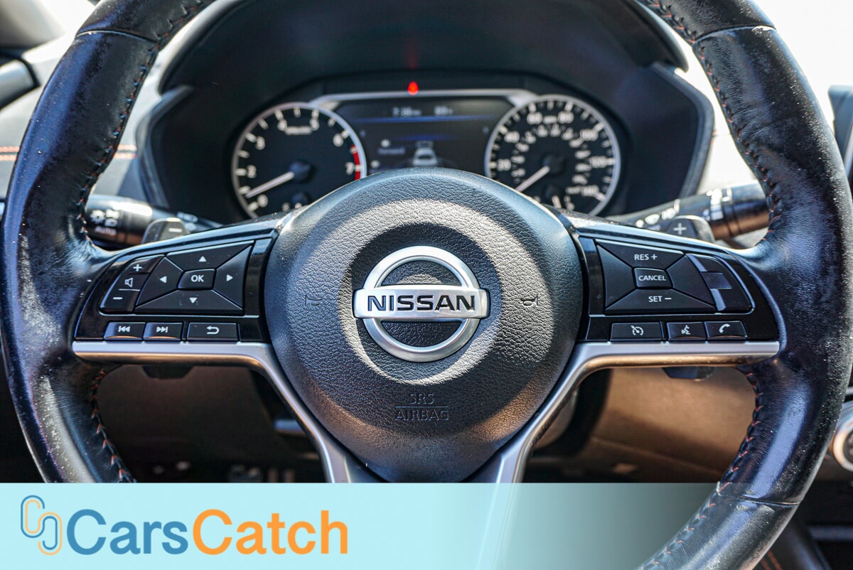 CARSCATCH - Used vehicle - SEDAN NISSAN ALTIMA 2019
