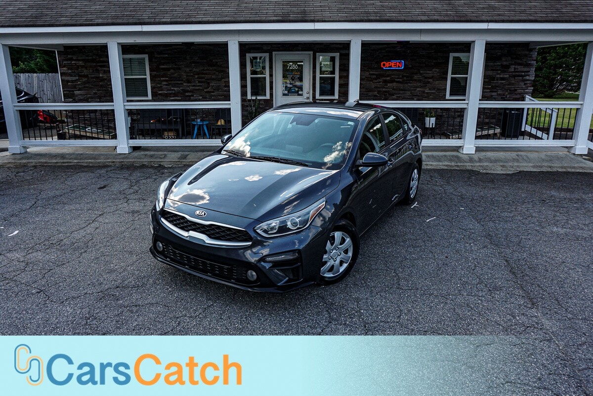 CARSCATCH - Used vehicle - SEDAN KIA FORTE 2020