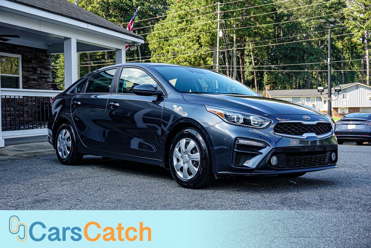 CARSCATCH - Used vehicle - SEDAN KIA FORTE 2020