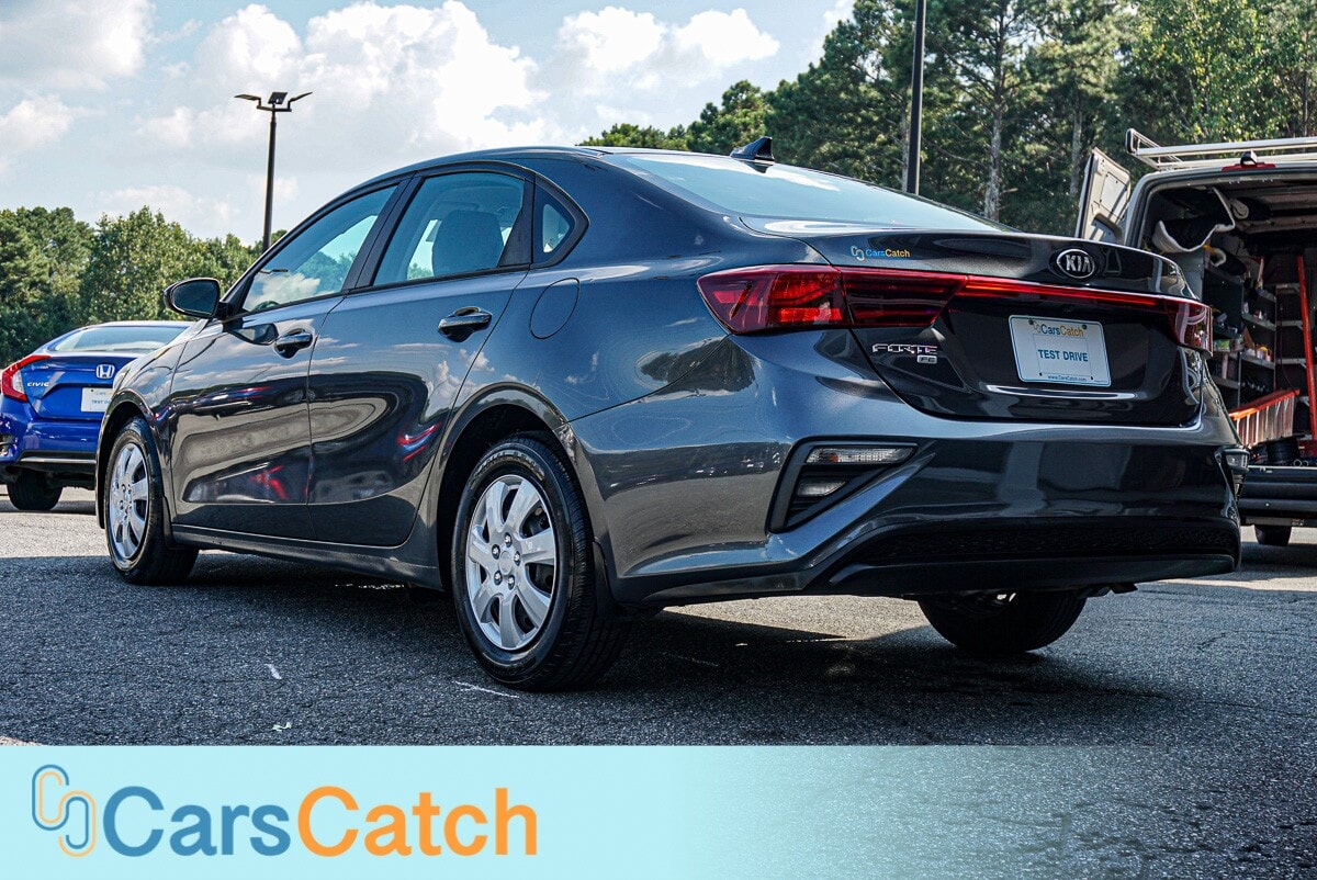 CARSCATCH - Used vehicle - SEDAN KIA FORTE 2020