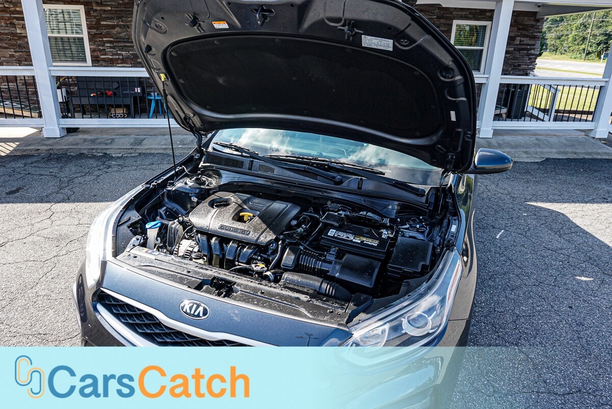 CARSCATCH - Used vehicle - SEDAN KIA FORTE 2020