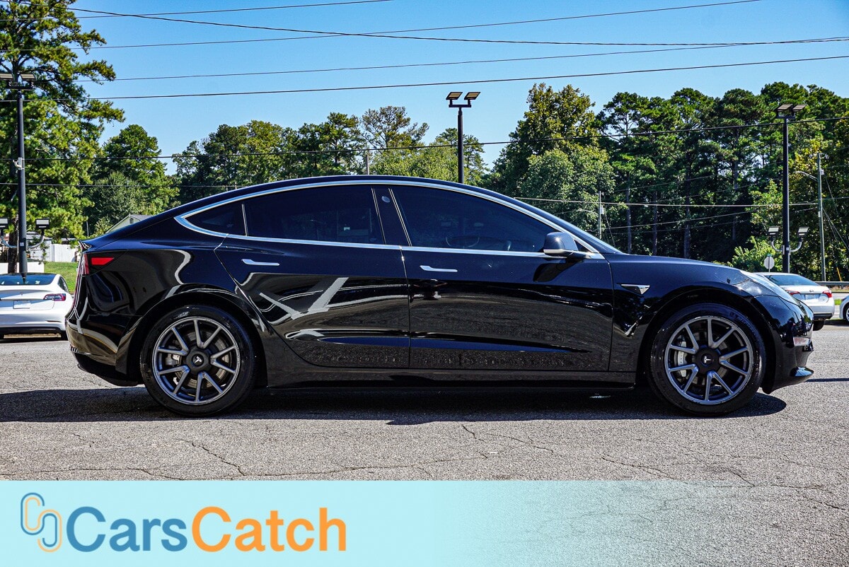 CARSCATCH - Used vehicle - SEDAN TESLA MODEL 3 2018