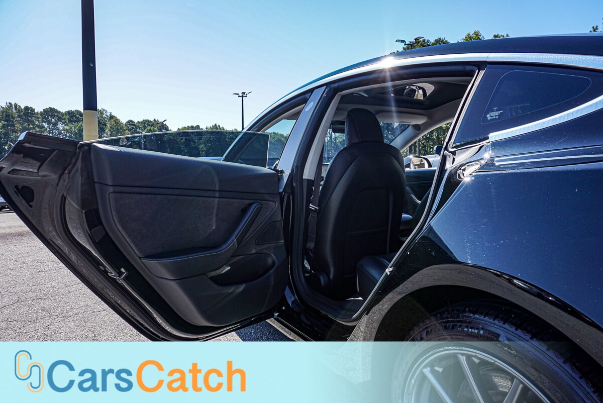 CARSCATCH - Used vehicle - SEDAN TESLA MODEL 3 2018