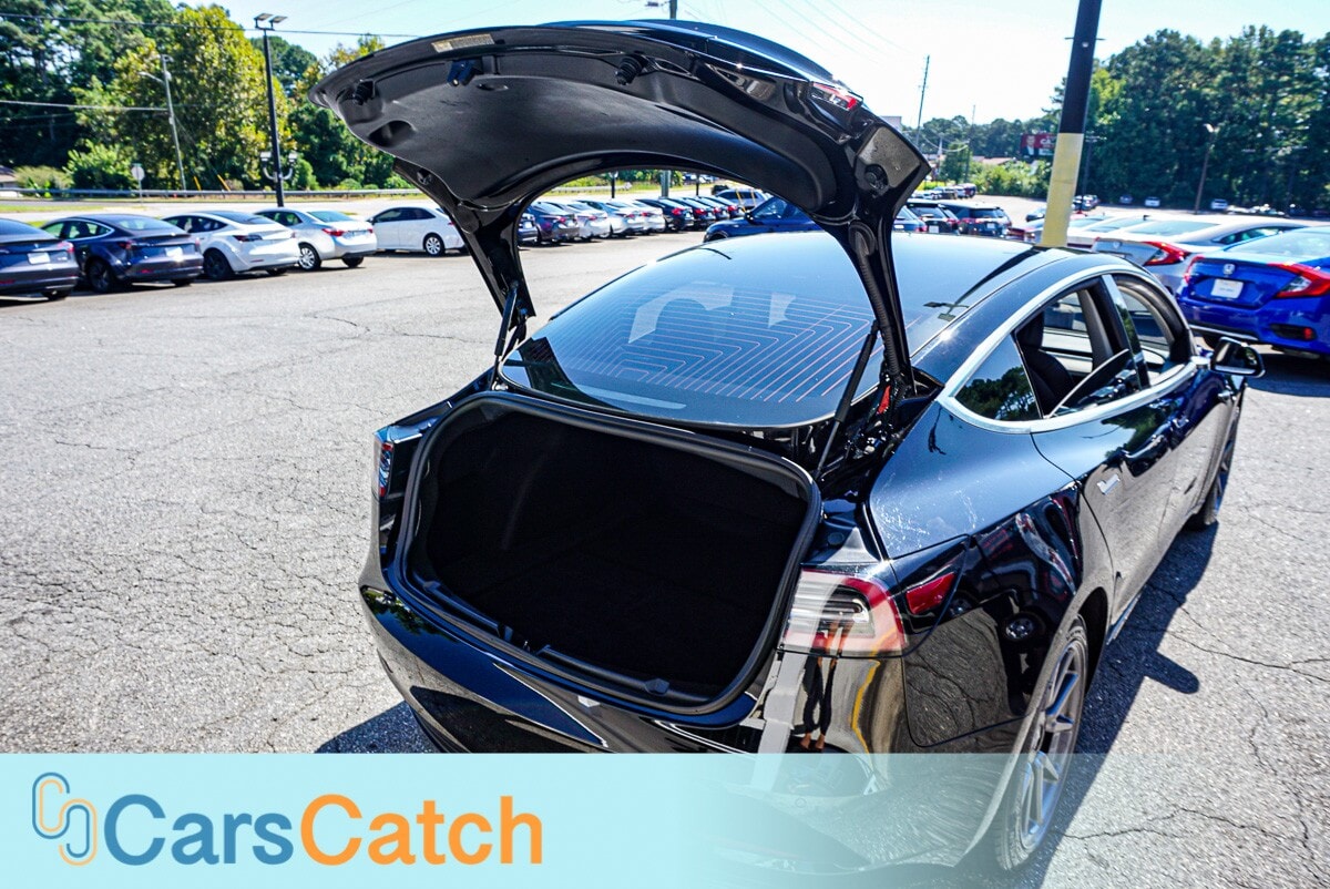 CARSCATCH - Used vehicle - SEDAN TESLA MODEL 3 2018