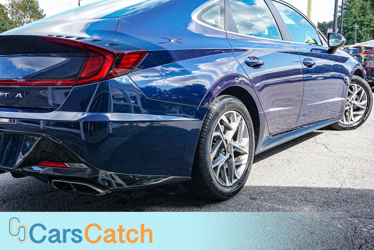 CARSCATCH - Used vehicle - SEDAN HYUNDAI SONATA 2022