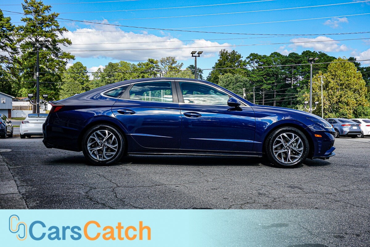 CARSCATCH - Used vehicle - SEDAN HYUNDAI SONATA 2022