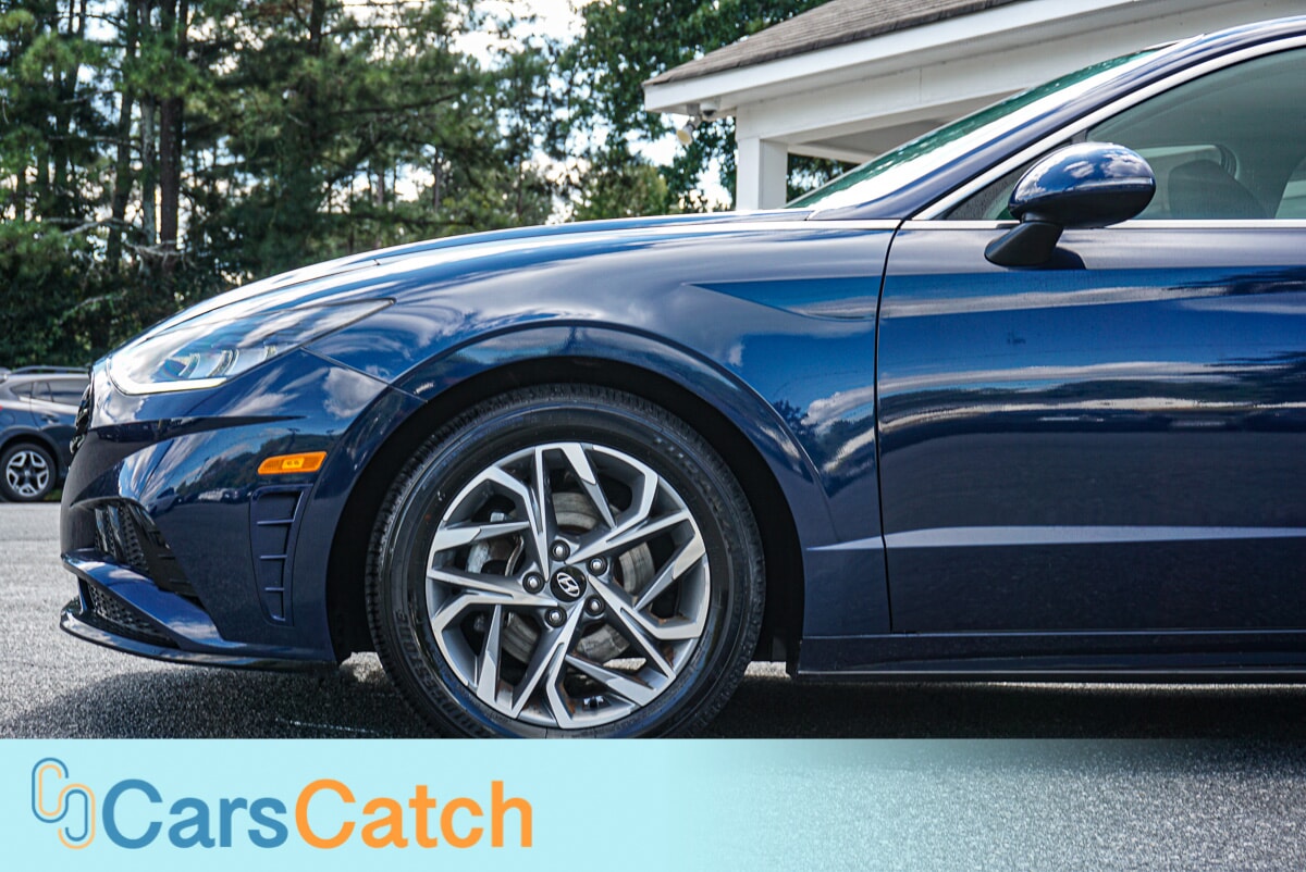 CARSCATCH - Used vehicle - SEDAN HYUNDAI SONATA 2022