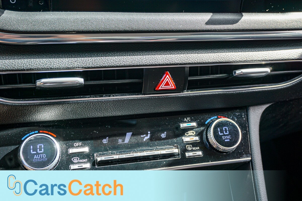 CARSCATCH - Used vehicle - SEDAN HYUNDAI SONATA 2022